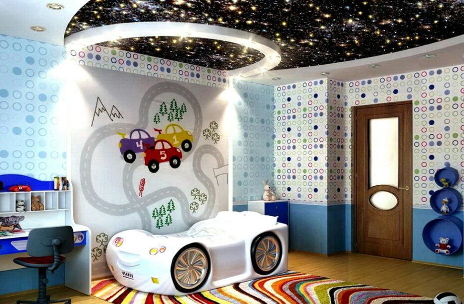 Фото натяжных потолков в детскую комнату для мальчиков: Натяжной .