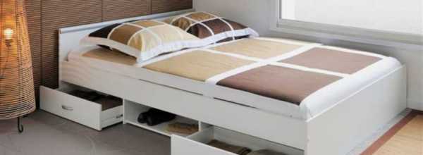 Кровать двуспальная с ящиками для хранения белья