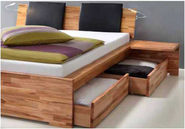 Кровать деревянная с ящиками для хранения