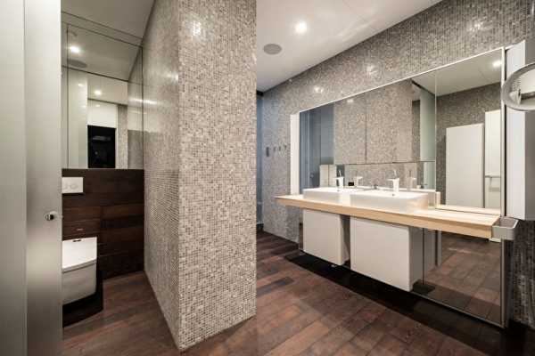 Дизайн натяжных потолков в ванной комнате