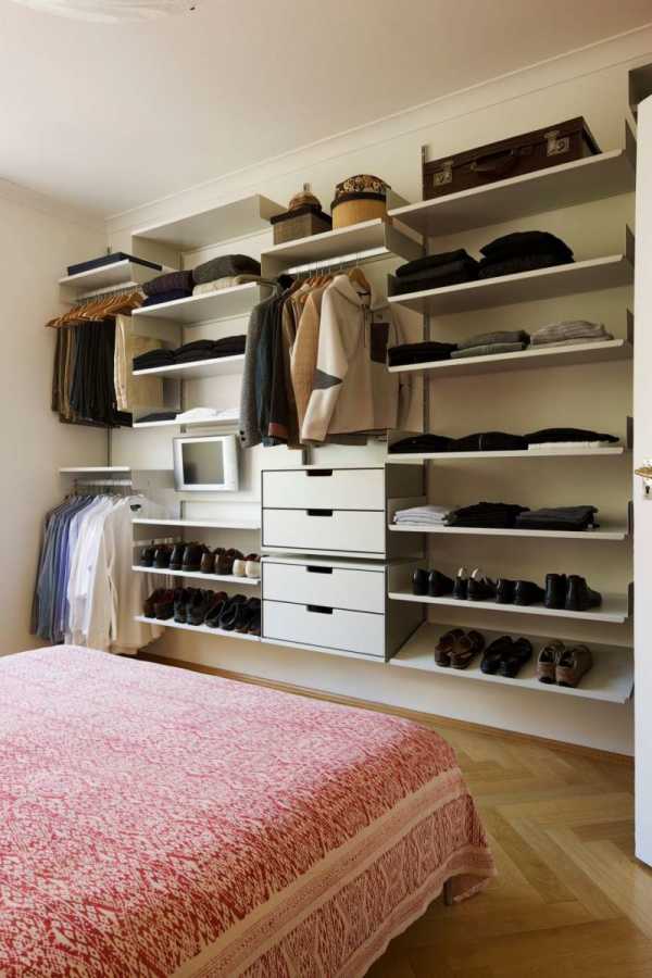 Стенки для спальни со шкафом для одежды