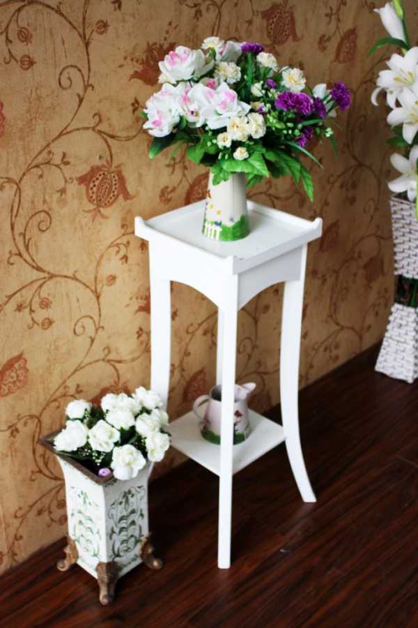 Подставки под цветы комнатные – Кашпо и подставки для комнатных цветов .