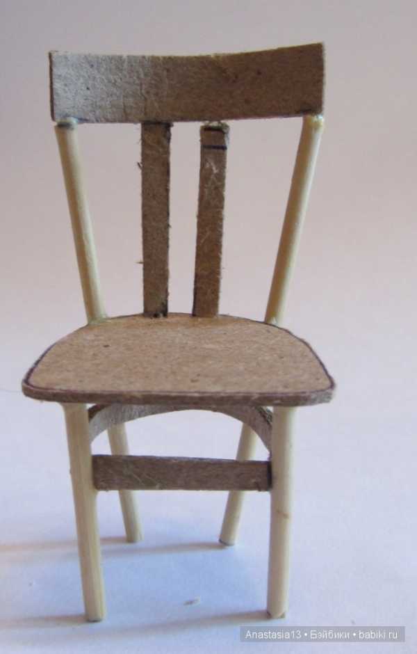 Кукольный стул из картона
